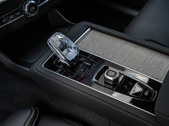 2026 Volvo XC90 B5 II Рестайлинг 2, синий - вид 21