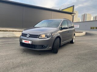 2011 Volkswagen Touran I Рестайлинг 2, серый, 689999 рублей, вид 4