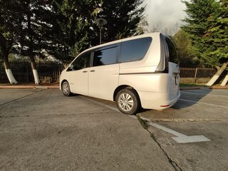 2015 Nissan Serena IV (C26), белый, 1750000 рублей, вид 3