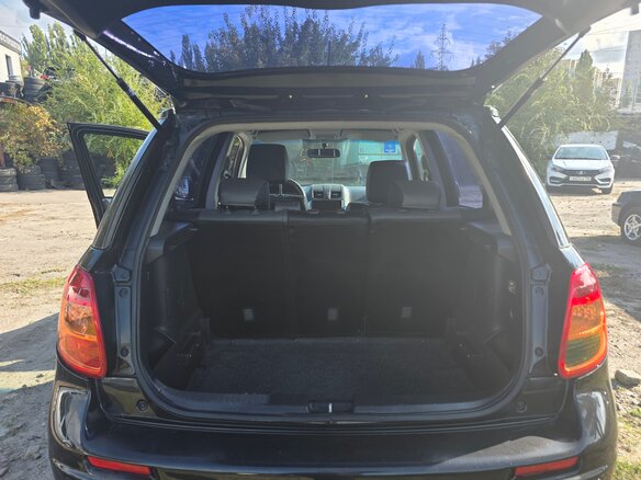 2010 Suzuki SX4 I (Classic) Рестайлинг, чёрный, 728000 рублей - вид 6