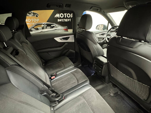 2021 Audi Q7 45 TDI II (4M) Рестайлинг, чёрный, 6100000 рублей - вид 10