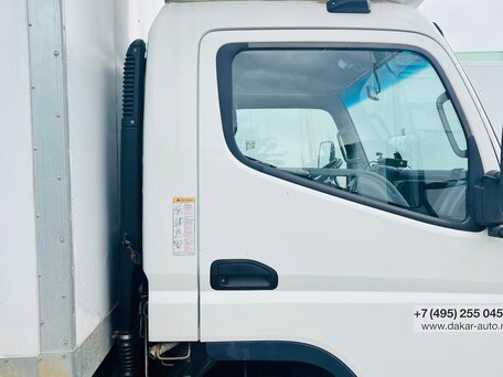 2017 Fuso (Mitsubishi) Canter, белый, 2150000 рублей, вид 3