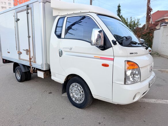 2009 Hyundai Porter II, белый, 770000 рублей - вид 10
