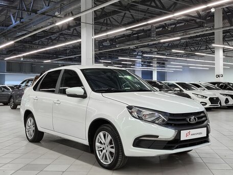 2024 Lada (ВАЗ) Granta I Рестайлинг, белый, 840000 рублей, вид 2