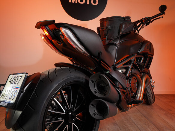 2018 Ducati Diavel, чёрный, 1680000 рублей - вид 5