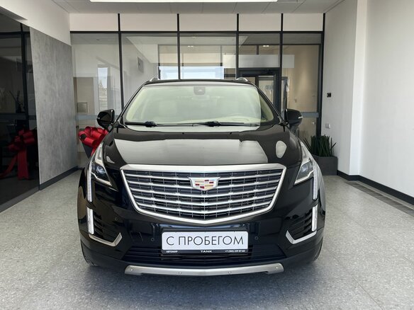 2017 Cadillac XT5 I, чёрный - вид 1