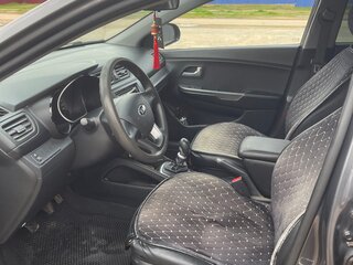 2013 Kia Rio III, серый, 650000 рублей, вид 5
