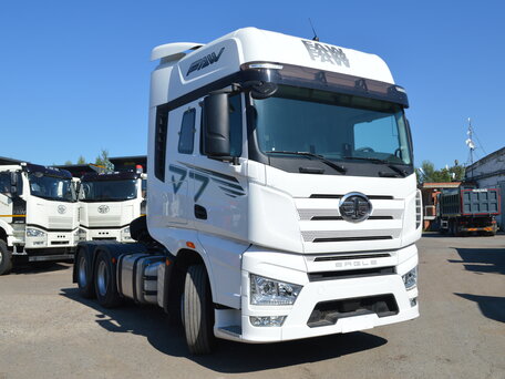2024 FAW J7, серебристый, 10500000 рублей, вид 3