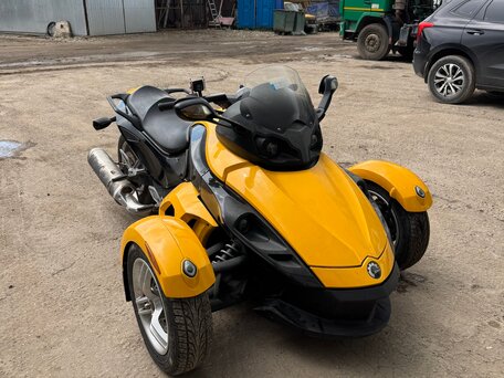 2008 BRP Can-Am Spyder, жёлтый, 600000 рублей, вид 2