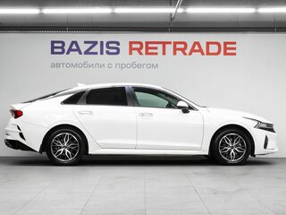2021 Kia K5 III, белый, 2299000 рублей, вид 4