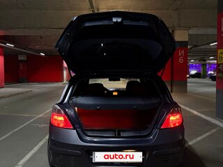 2011 Opel Astra H Рестайлинг, серый, 600000 рублей, вид 4