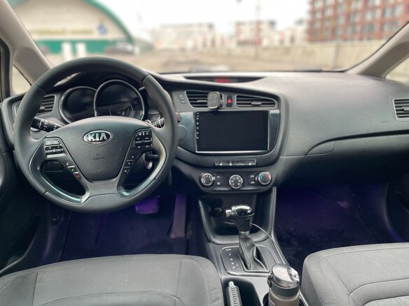 2012 Kia Ceed II, коричневый, 770000 рублей - вид 15