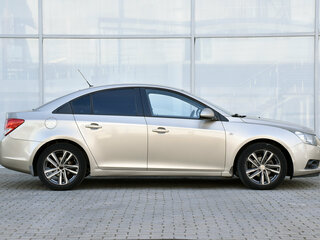 2012 Chevrolet Cruze I, бежевый, 590000 рублей, вид 4