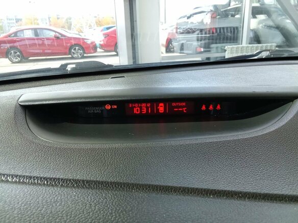 2014 Kia Ceed II, коричневый, 725000 рублей - вид 15