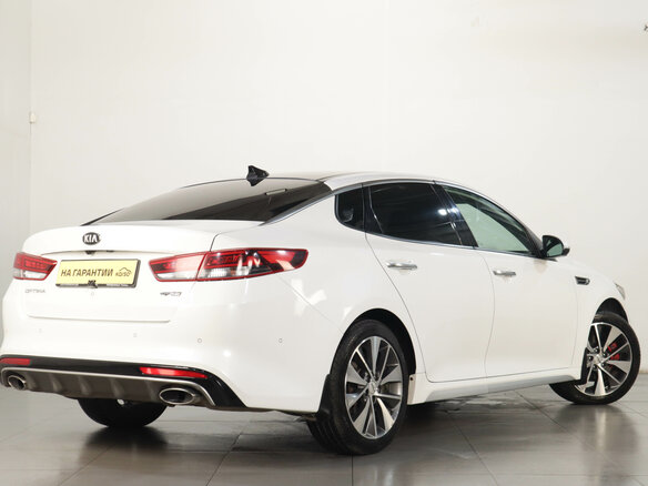 2017 Kia Optima IV, белый - вид 5
