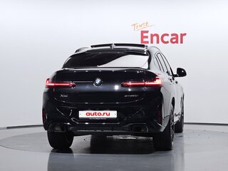 2025 BMW X4 20i II (G02) Рестайлинг, чёрный, 7350678 рублей, вид 4
