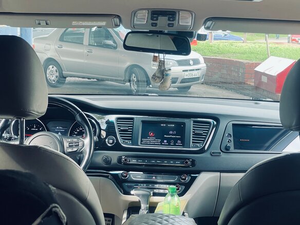 2020 Kia Carnival III, белый, 3100000 рублей - вид 12