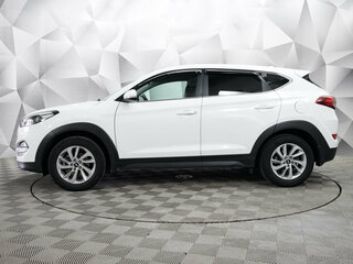 2017 Hyundai Tucson III, белый, 1906000 рублей, вид 2