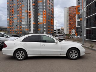 2008 Mercedes-Benz E-Класс 200 III (W211, S211) Рестайлинг, белый, 910000 рублей, вид 5