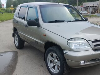 2009 Chevrolet Niva I, серый, 470000 рублей, вид 4