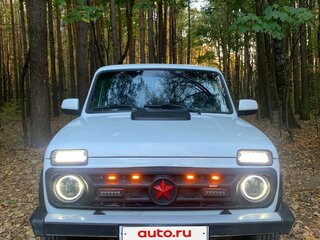 2014 Lada (ВАЗ) 2121 (4x4) I Рестайлинг, белый, 850000 рублей, вид 2