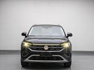 2022 Volkswagen Tayron I Рестайлинг, чёрный, 1780000 рублей, вид 2