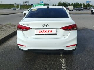 2019 Hyundai Solaris II, белый, 1650000 рублей, вид 4