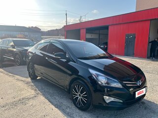 2014 Hyundai Solaris I Рестайлинг, чёрный, 855000 рублей, вид 3