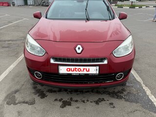 2010 Renault Fluence I, красный, 570000 рублей, вид 1