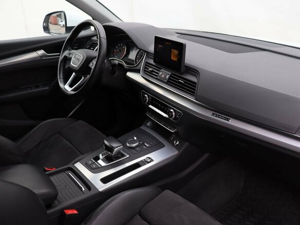 2020 Audi Q5 II (FY), белый, 3199000 рублей - вид 9