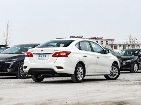2026 Nissan Sylphy III (China Market) Рестайлинг, белый, 1640000 рублей, вид 4