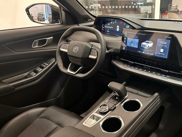 2026 Changan UNI-S I, серый, 3229900 рублей - вид 9