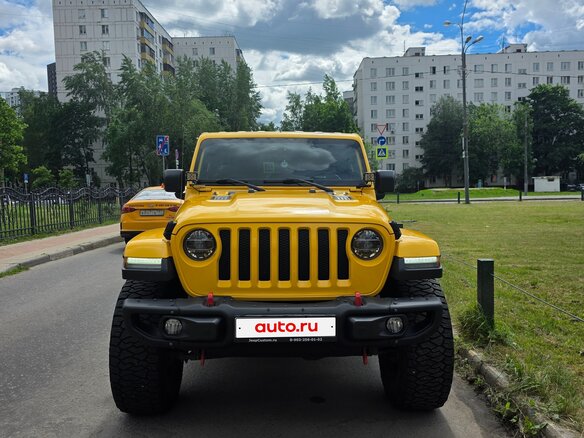 2019 Jeep Wrangler IV (JL), жёлтый, 5500000 рублей