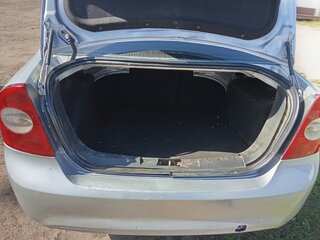 2008 Ford Focus II Рестайлинг, серебристый, 275000 рублей, вид 5