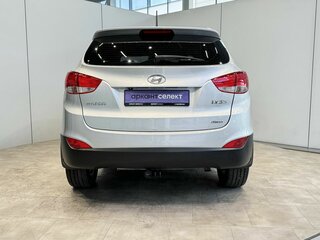 2010 Hyundai ix35 I, серебристый, 1199000 рублей, вид 4