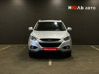 2014 Hyundai ix35 I Рестайлинг, серебристый, 1489000 рублей, вид 2