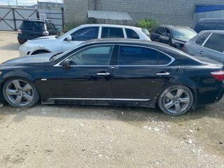 2007 Lexus LS 460 IV, чёрный, 850000 рублей, вид 4