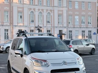 2014 Citroen C3 Picasso I Рестайлинг, белый, 725000 рублей, вид 3
