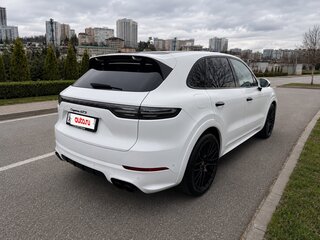 2021 Porsche Cayenne GTS III, белый, 13990000 рублей, вид 2