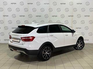 2020 Lada (ВАЗ) Vesta SW Cross I, белый, 1200000 рублей, вид 4