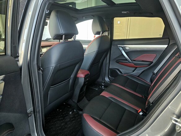 2023 Geely Coolray I, серый, 2069000 рублей - вид 12