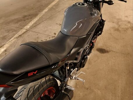 2024 Suzuki SV 650, серый, 747000 рублей, вид 5