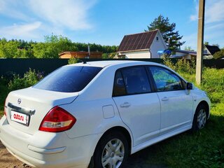 2012 Nissan Tiida I Рестайлинг, белый, 640000 рублей, вид 3