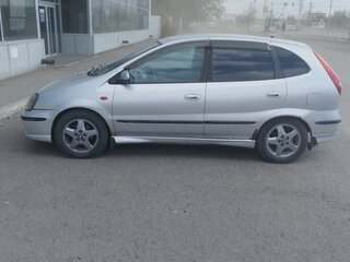 2000 Nissan Almera Tino I, серый, 370000 рублей, вид 4