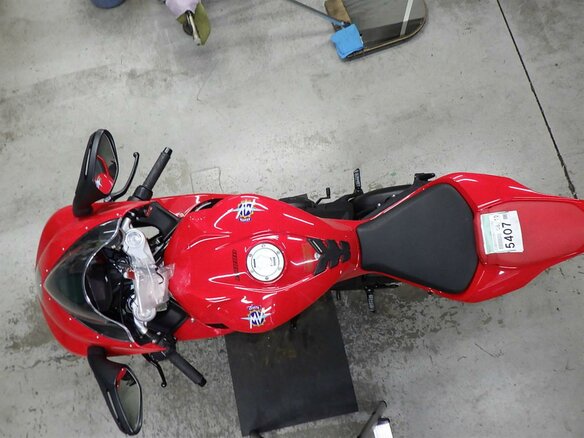 2022 MV Agusta F3 800, красный, 1177000 рублей - вид 10