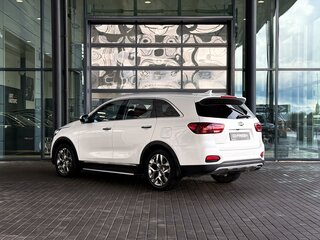 2019 Kia Sorento III Prime Рестайлинг, белый, 2790000 рублей, вид 5