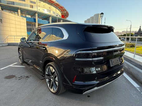 2026 Zeekr 8X 70 kWh, чёрный, 11590000 рублей, вид 4