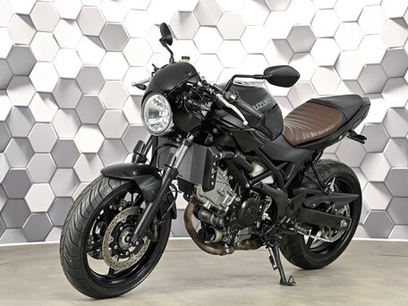 2020 Suzuki SV 650, чёрный, 575000 рублей, вид 2