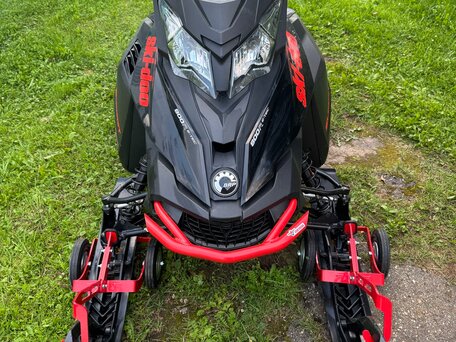 2015 BRP Ski-Doo Summit 800, чёрный, 700000 рублей, вид 2