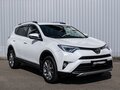 2019 Toyota RAV4 IV (XA40) Рестайлинг, белый, 2225000 рублей